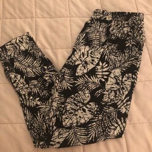 Leaf print joggers